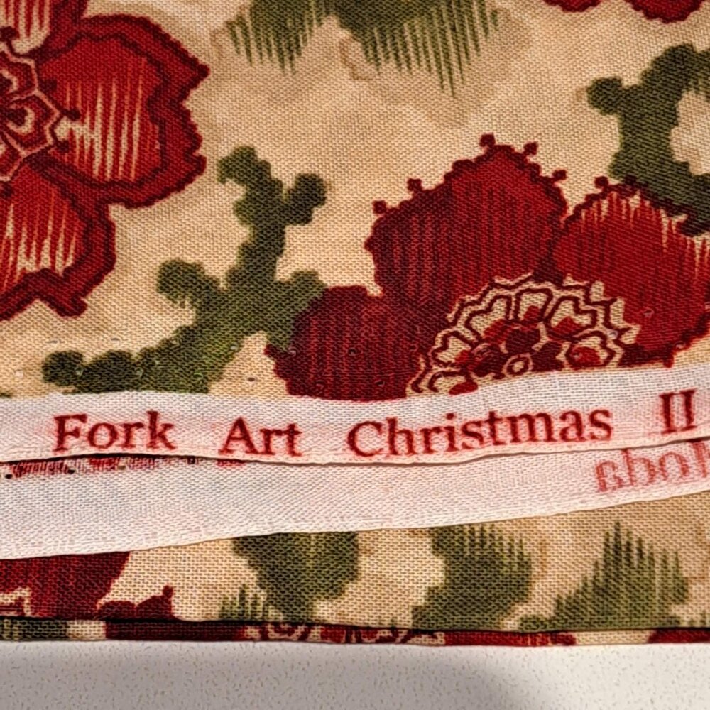 Fork art Christmas II tan background with red flowers and green vines - Picture 2 of 6